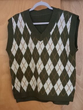 Olive Green Argyle V-Neck Sweater Vest